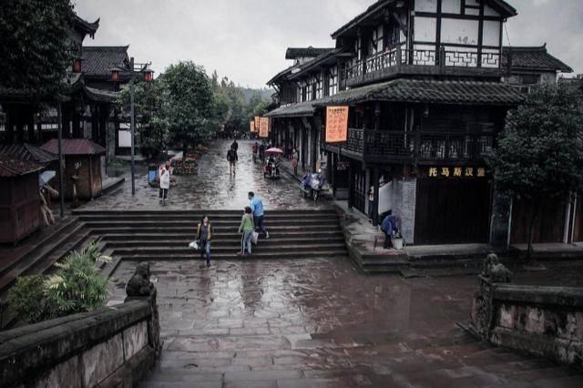 有哪些国内性价比较高的旅游目的地？游戏画面